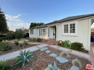 8038 Loyola Boulevard, Los Angeles, CA 90045