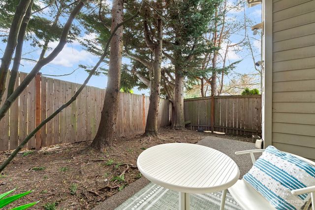 401 S 51st Court, Renton, WA 98055