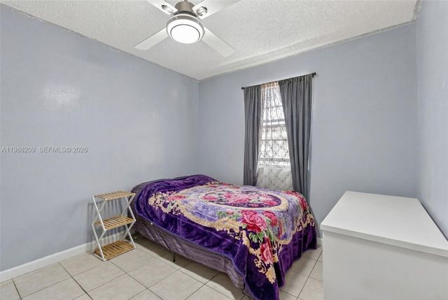 26672 SW 137th Court, Miami, FL 33032