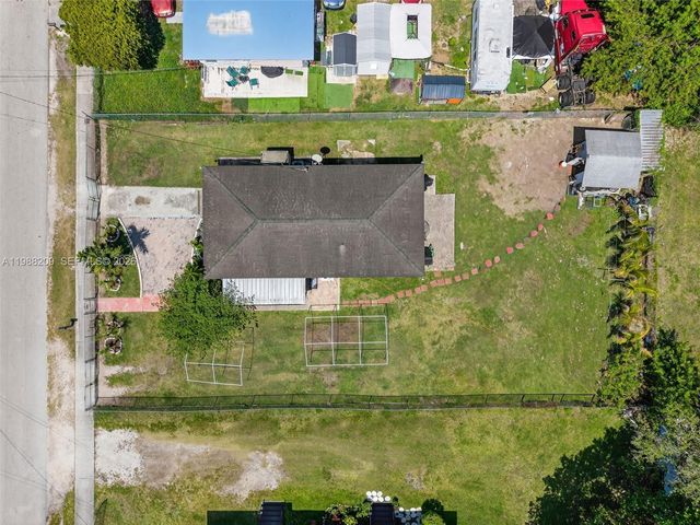 26672 SW 137th Court, Miami, FL 33032