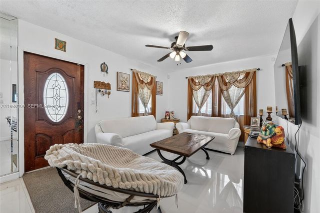 26672 SW 137th Court, Miami, FL 33032