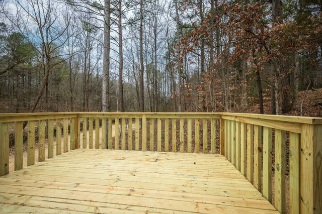 155 Lynn Lane, Charlotte, TN 37036