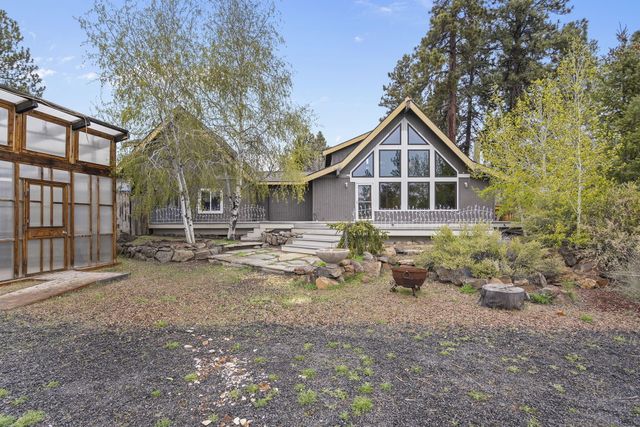 19415 W Campbell Road, Bend, OR 97702