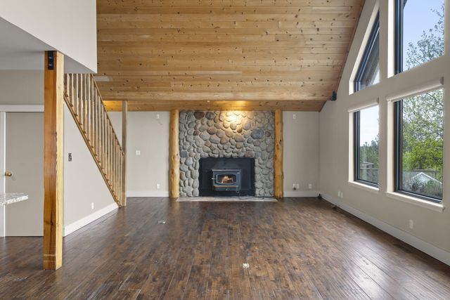 19415 W Campbell Road, Bend, OR 97702