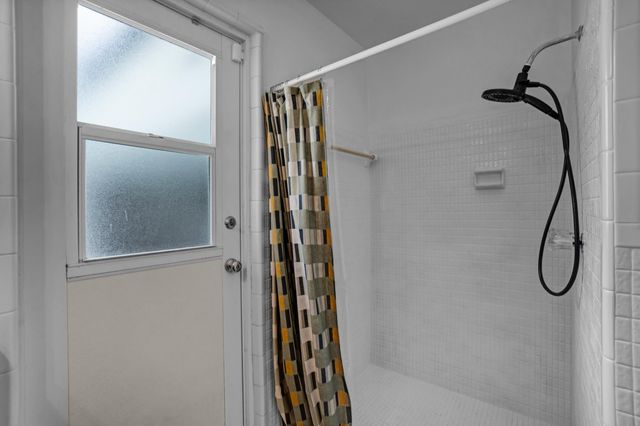 5221 SW 89th Avenue, Cooper City, FL 33328