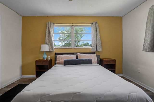 5221 SW 89th Avenue, Cooper City, FL 33328