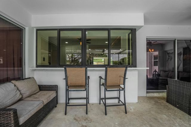 5221 SW 89th Avenue, Cooper City, FL 33328