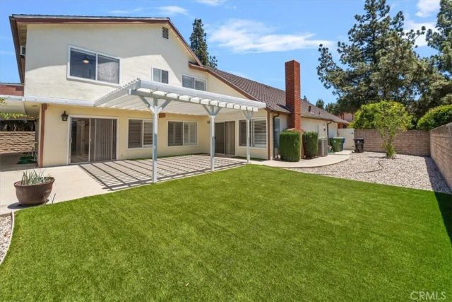 8371 Faust Avenue, West Hills, CA 91304