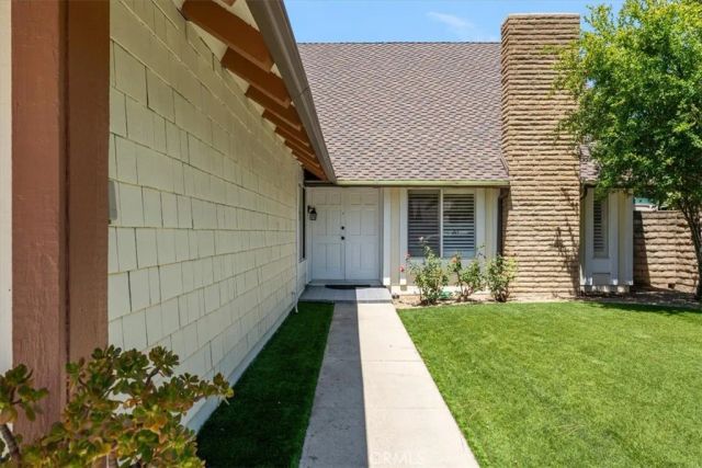 8371 Faust Avenue, West Hills, CA 91304
