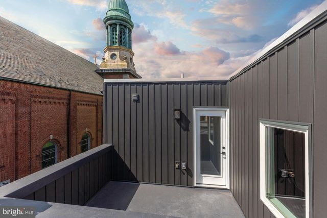 930 S BEULAH ST, Philadelphia, PA 19147