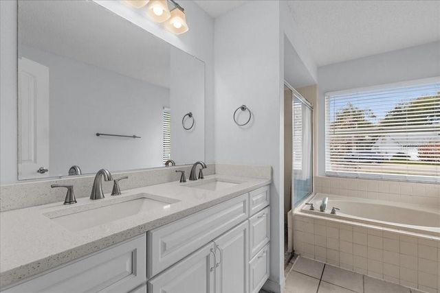 2435 LAKE JACKSON CIRCLE, Apopka, FL 32703