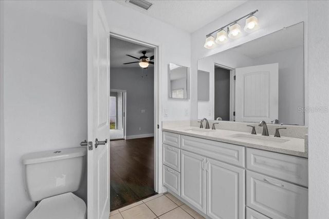 2435 LAKE JACKSON CIRCLE, Apopka, FL 32703