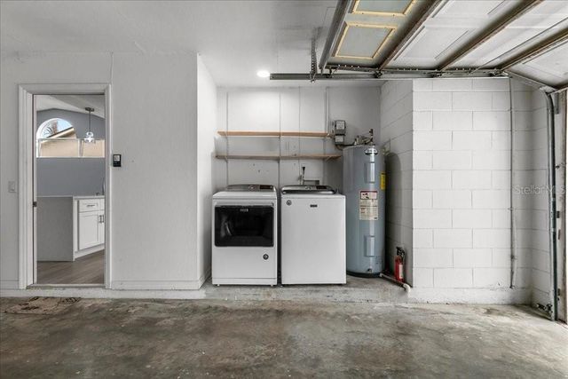 2435 LAKE JACKSON CIRCLE, Apopka, FL 32703