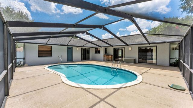 2208 GROVEGLEN CIRCLE, Lakeland, FL 33812