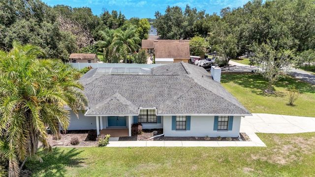 2208 GROVEGLEN CIRCLE, Lakeland, FL 33812