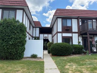 14 Skyline Drive 14, Fishkill, NY 12524