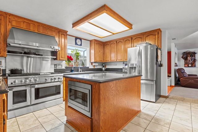 58 Tribulation Trl, Oroville, CA 95966