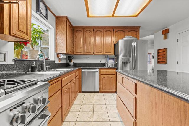 58 Tribulation Trl, Oroville, CA 95966