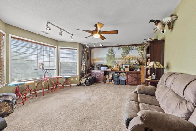 58 Tribulation Trl, Oroville, CA 95966