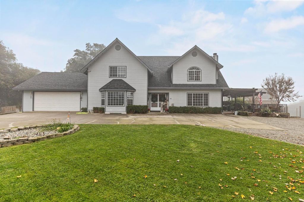 58 Tribulation Trl, Oroville, CA 95966