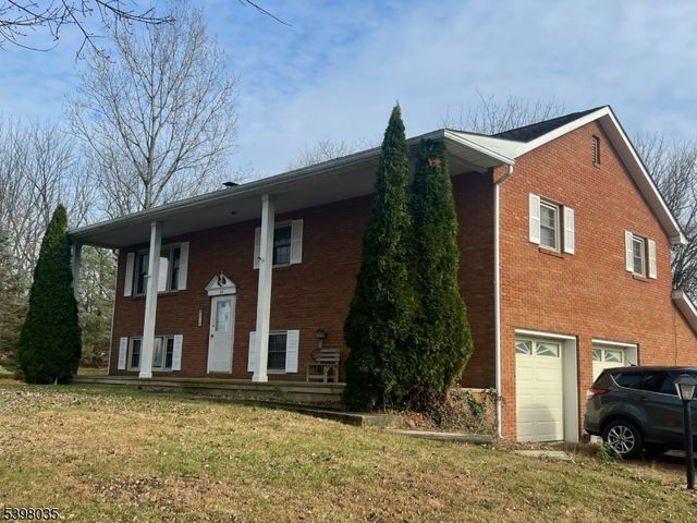 215 Anderson Rd, Franklin Twp., NJ 08802