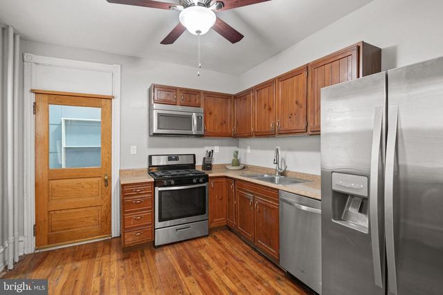 830 N DUKE ST, Lancaster, PA 17602