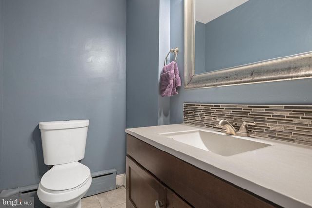 830 N DUKE ST, Lancaster, PA 17602