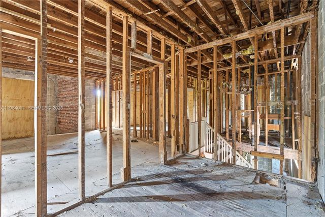 4400 NE 1st Ave, Miami, FL 33137