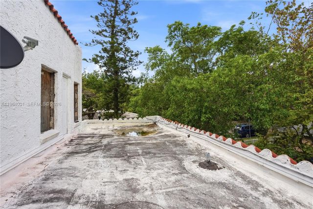 4400 NE 1st Ave, Miami, FL 33137