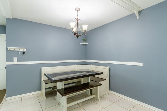 217 Fishing Lane 19, Wood Dale, IL 60191