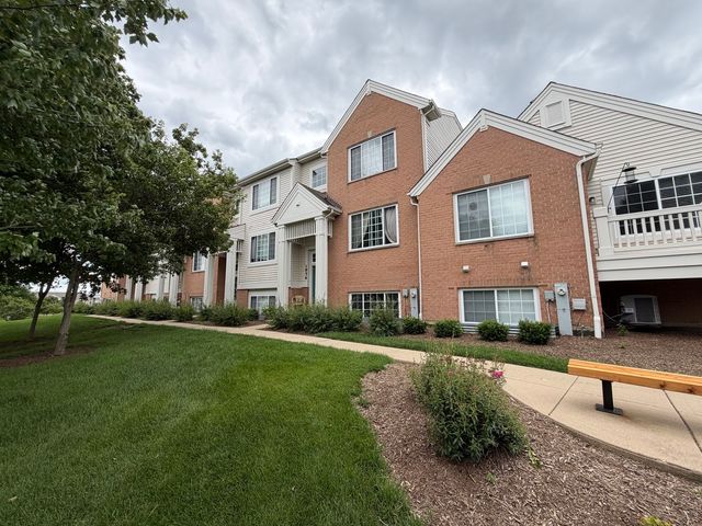1956 Concord Drive, Mchenry, IL 60050