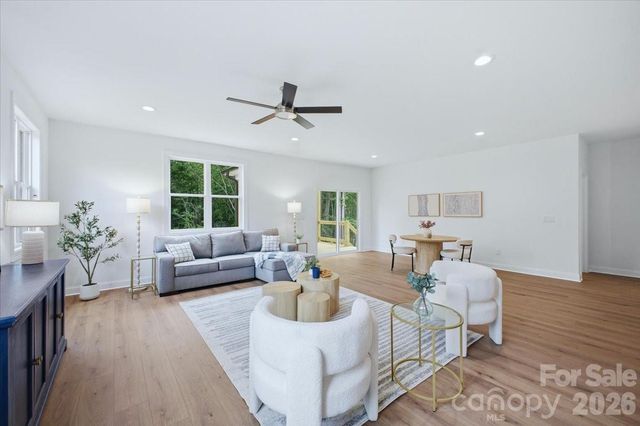 2705 Andrew Point Road, Denver, NC 28037