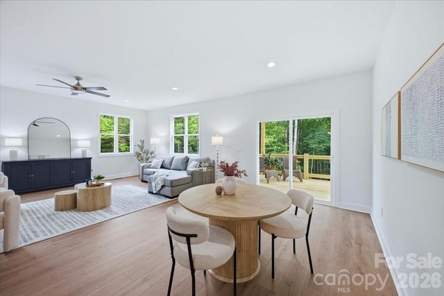2705 Andrew Point Road, Denver, NC 28037