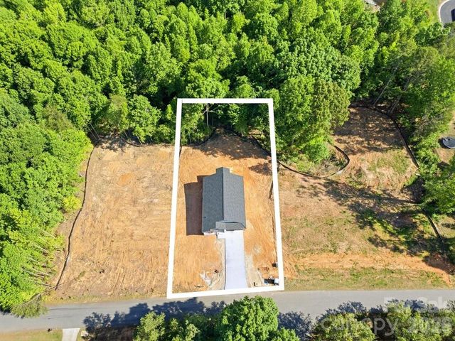 2705 Andrew Point Road, Denver, NC 28037