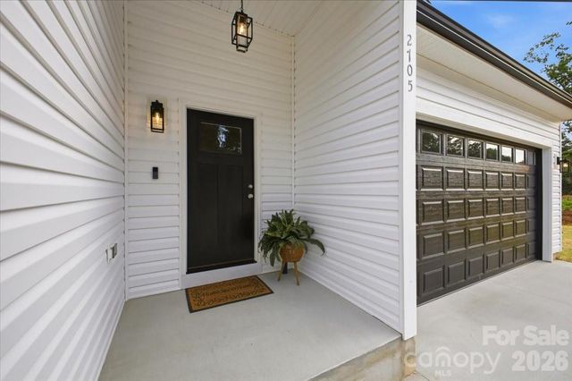 2705 Andrew Point Road, Denver, NC 28037