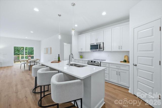 2705 Andrew Point Road, Denver, NC 28037