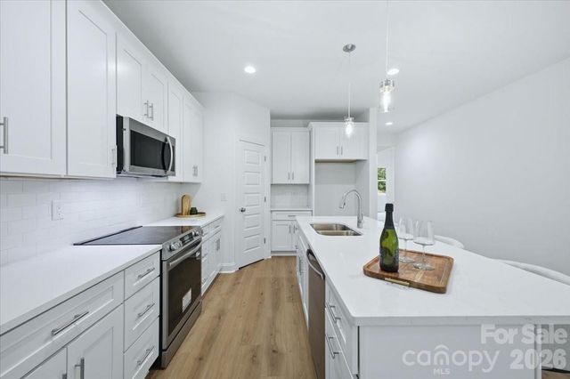 2705 Andrew Point Road, Denver, NC 28037