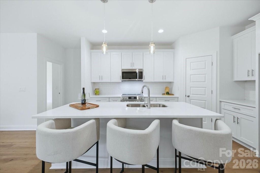 2705 Andrew Point Road, Denver, NC 28037