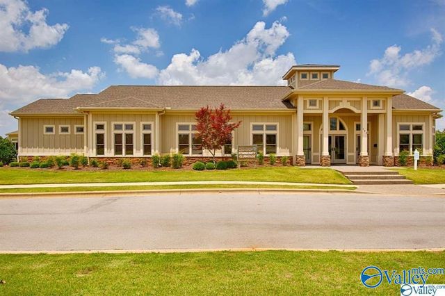 284 Caudle Drive, Madison, AL 35756