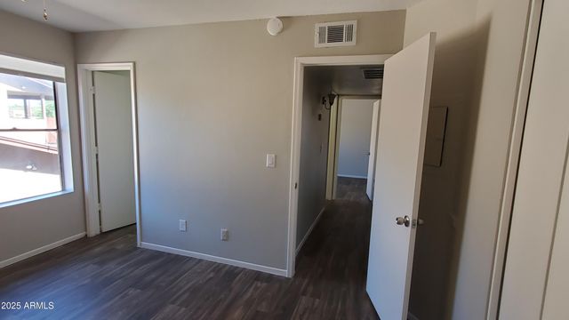 2737 N SALEM -- 201, Mesa, AZ 85215