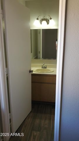 2737 N SALEM -- 201, Mesa, AZ 85215