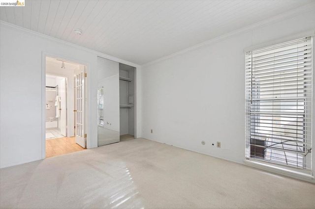 1305 Boulevard WAY APT 303, Walnut Creek, CA 94595