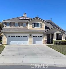 203 Alabaster, Perris, CA 92570