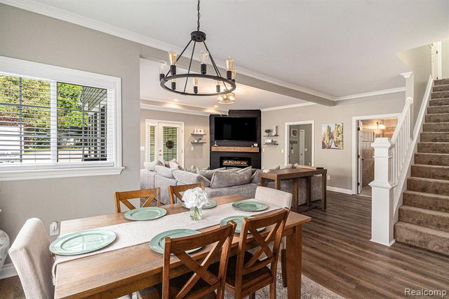 3280 Chambourne Street, Commerce Twp, MI 48382