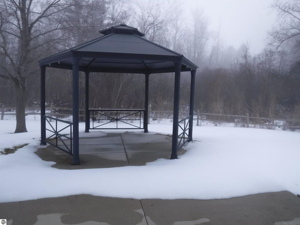 Image 23 of property listing at 329 W Main Street, Harrisville, MI 48740