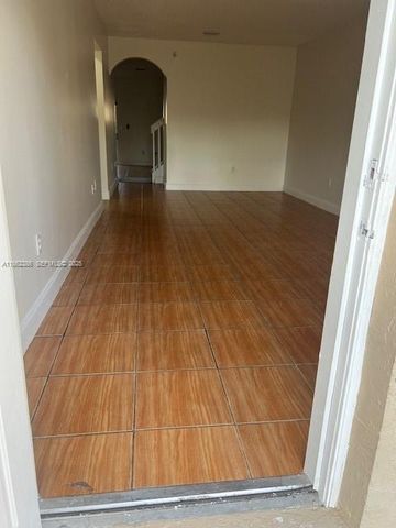 2217 SE 23rd Road 2217, Homestead, FL 33035