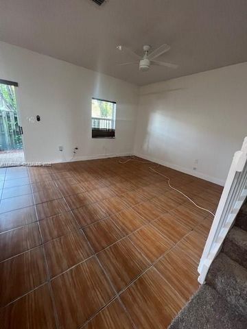 2217 SE 23rd Road 2217, Homestead, FL 33035