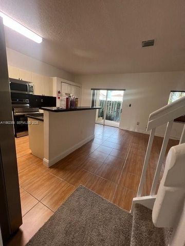 2217 SE 23rd Road 2217, Homestead, FL 33035