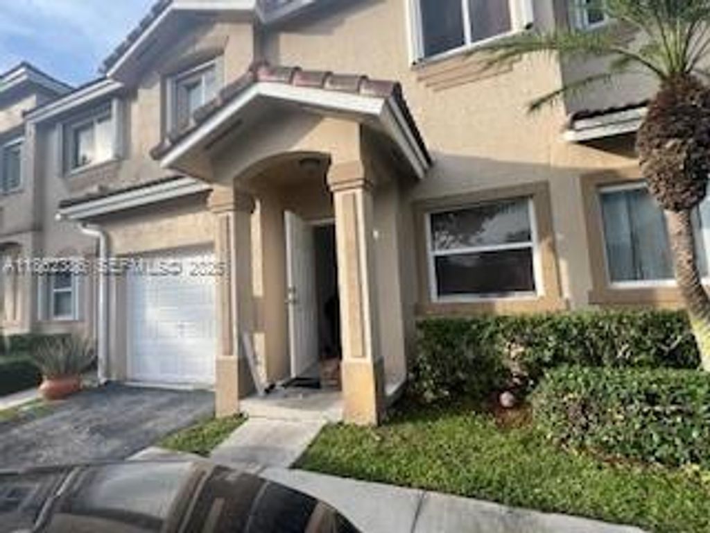 2217 SE 23rd Road 2217, Homestead, FL 33035