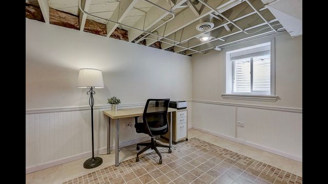1025 N Main Street, Naperville, IL 60563